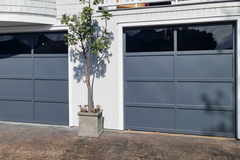 Board & Batten Aluminium Garage Door